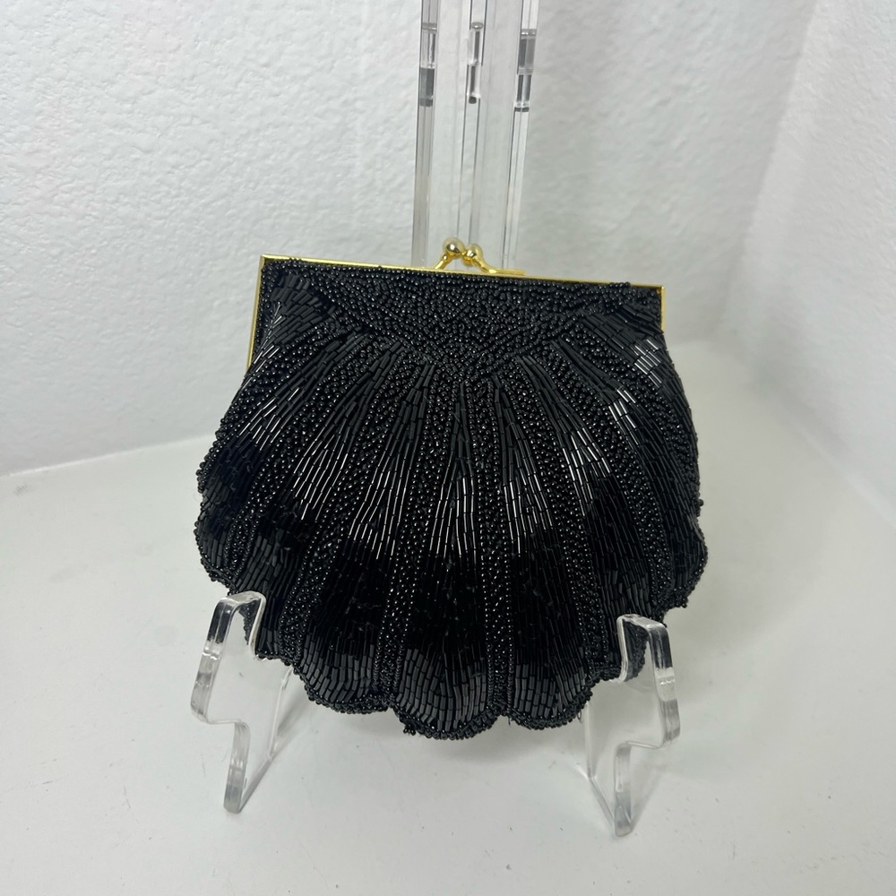 Carla Marchi Black Silk Lined Shell-Shaped Clutch